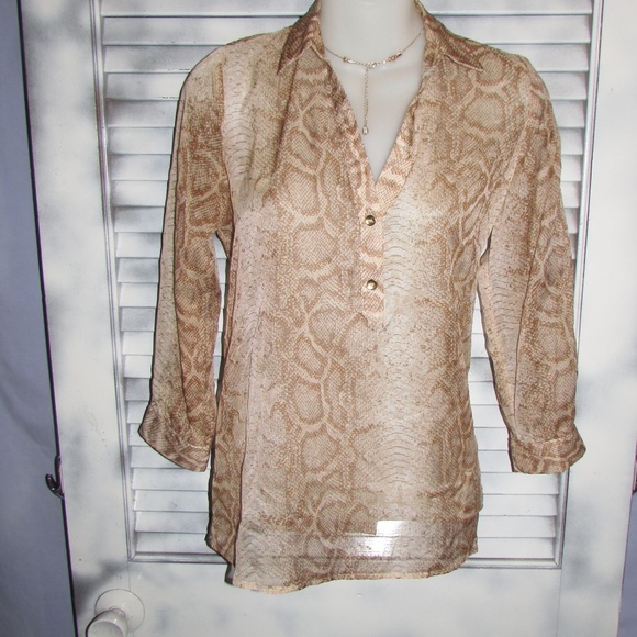 Sold-- Limited sm snakeskin pattern - Picture 4 of 8
